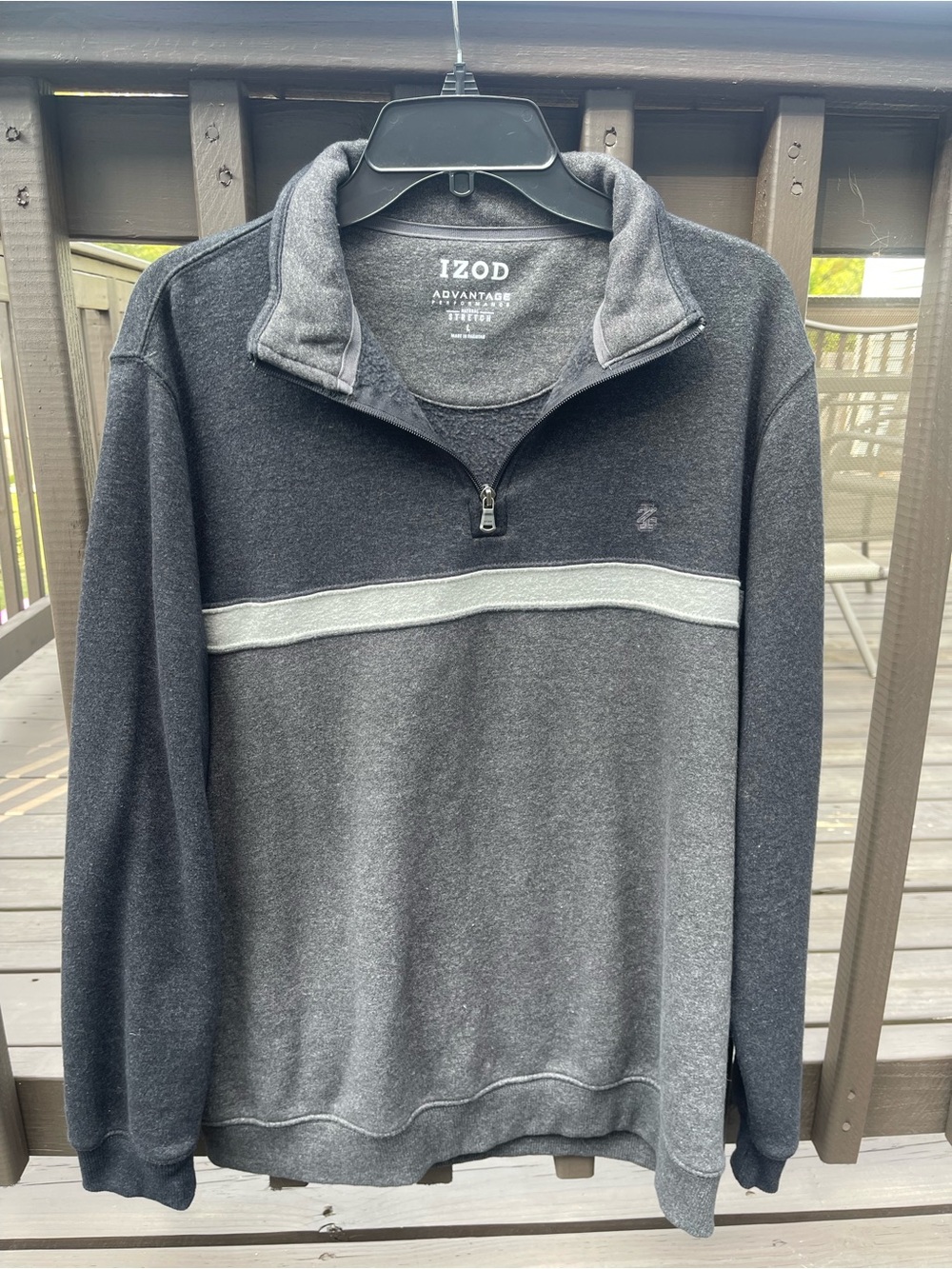 Izod Men’s Charcoal and Heather Gray Half-Zip Pullover